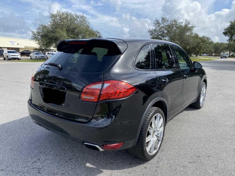 2011 PORSCHE CAYENNE S WP1AB2A21BLA43384