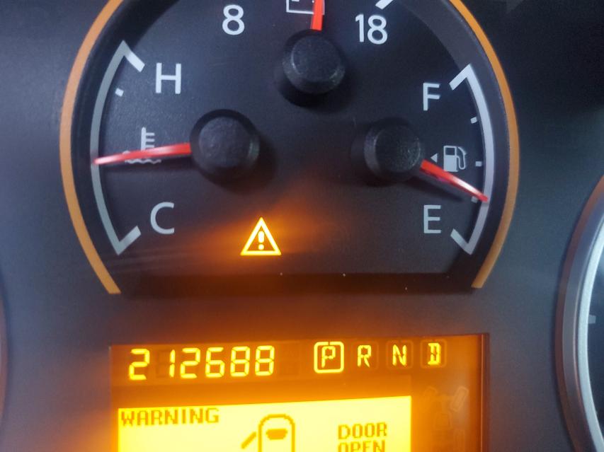 2010 NISSAN TITAN XE 1N6BA0ED5AN322524