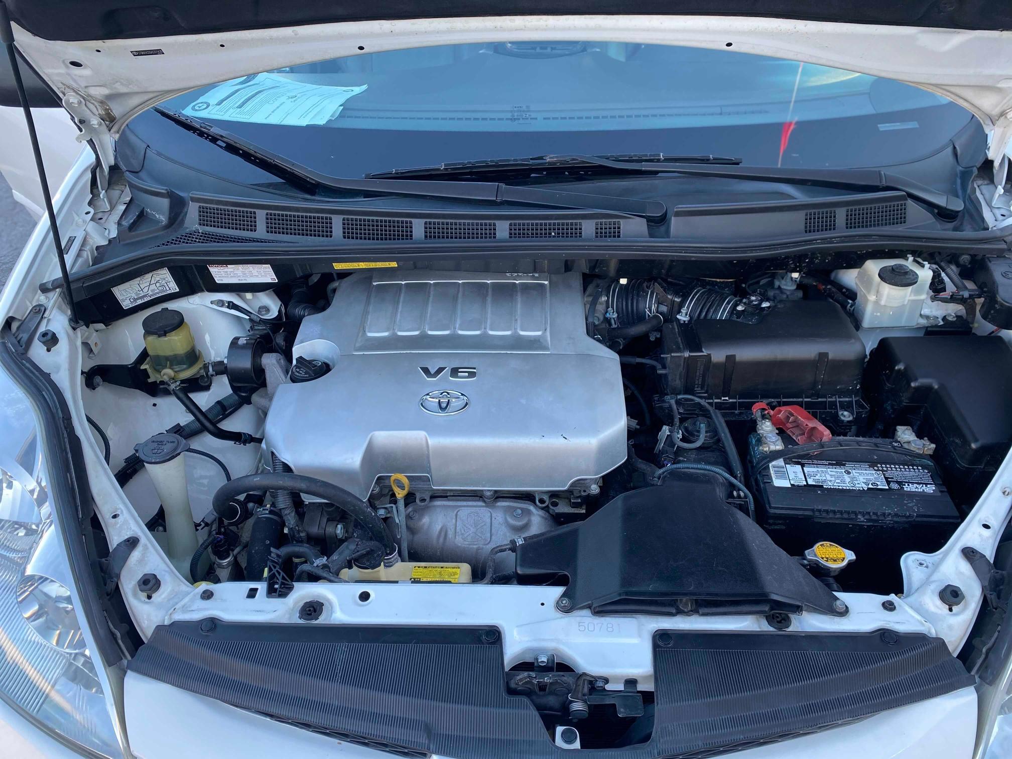 2010 TOYOTA SIENNA CE 5TDKK4CC6AS321426