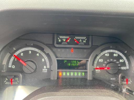 1FDEE3FS5BDA19524 2011 Ford Econoline 6.8L