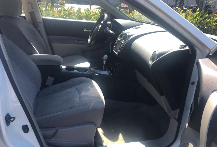 2015 NISSAN ROGUE SELE JN8AS5MT0FW651865