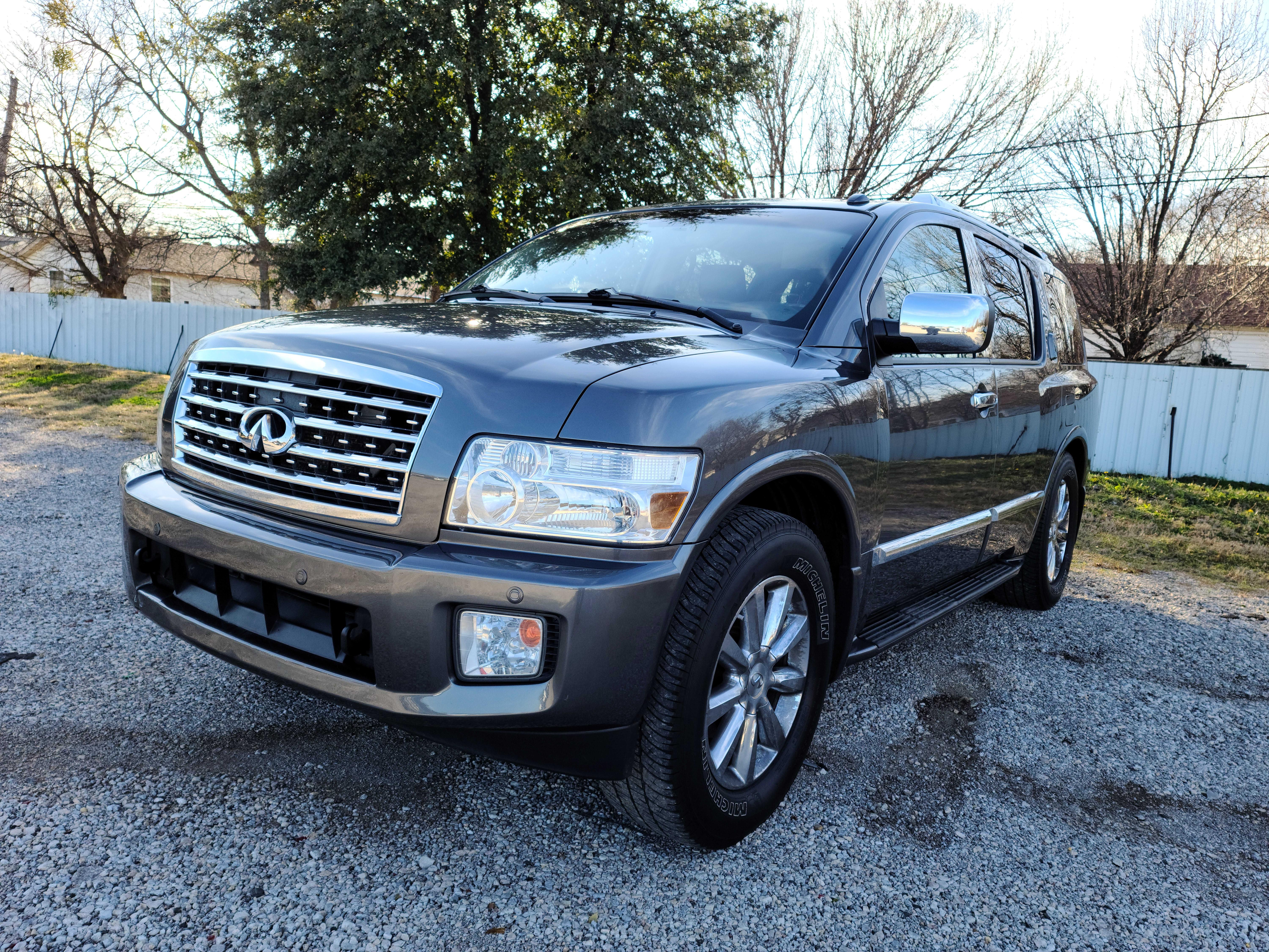 2010 INFINITI QX56 5N3ZA0NE4AN908841