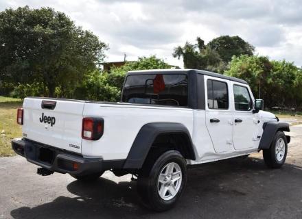 2020 JEEP GLADIATOR 1C6HJTAG5LL121808