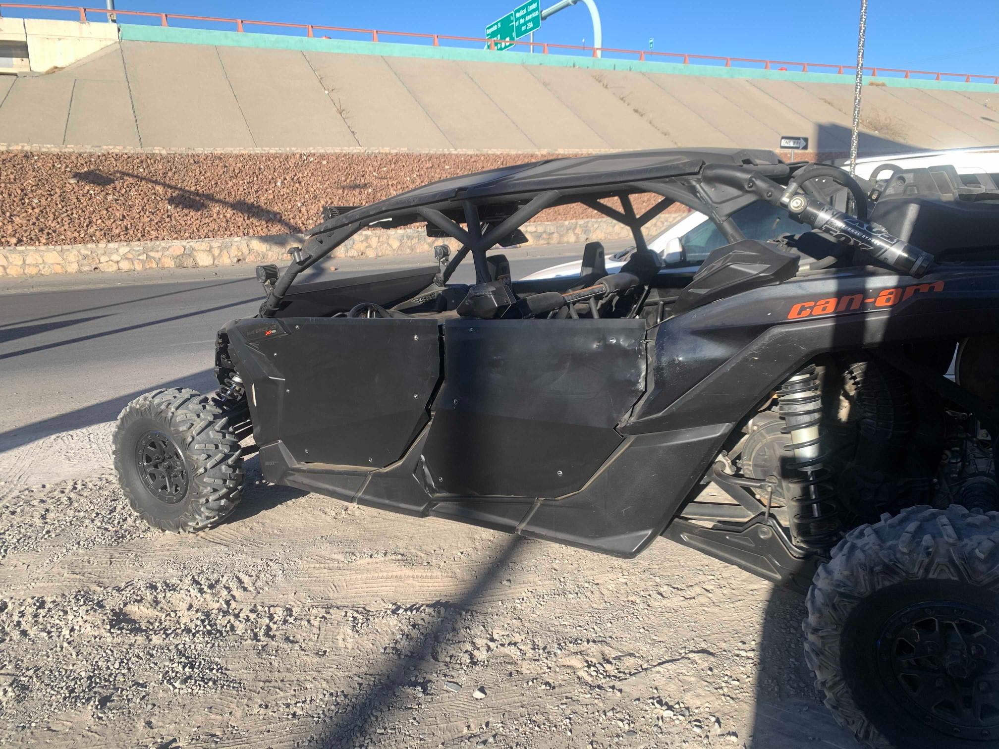 2017 CAN-AM MAVERICK X 3JBVNAW26HK000257