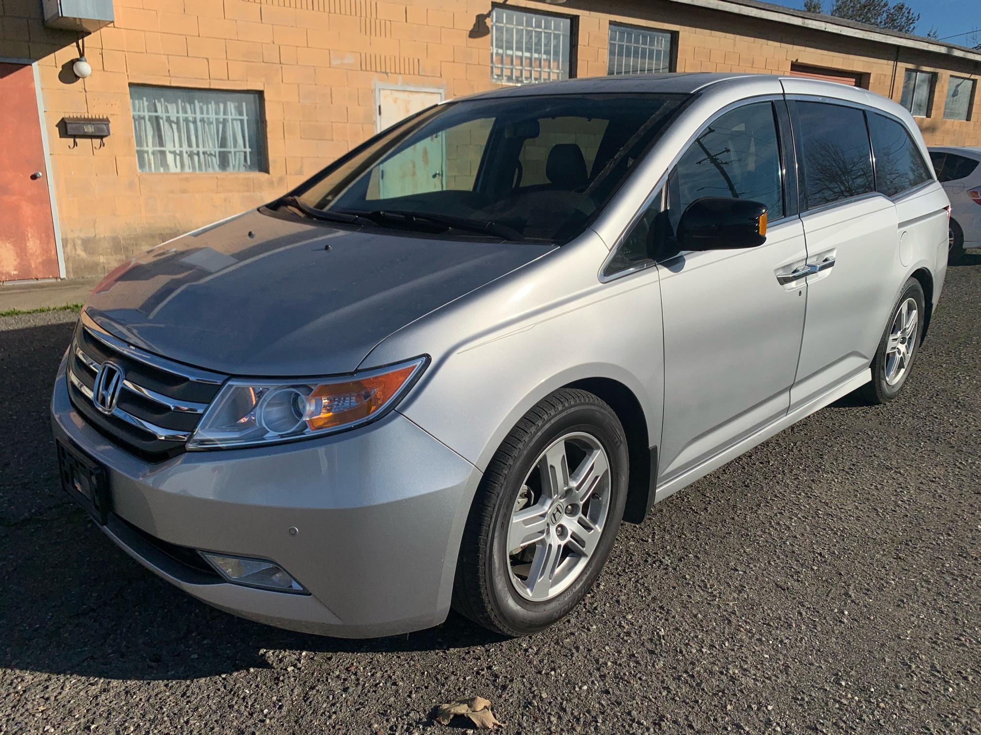 2013 HONDA ODYSSEY TO 5FNRL5H96DB092303