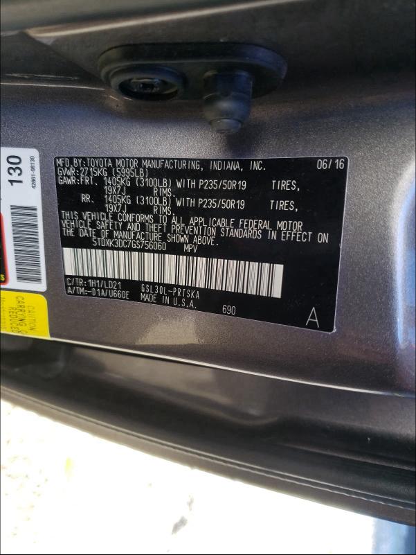 2016 TOYOTA SIENNA SE 5TDXK3DC7GS756060