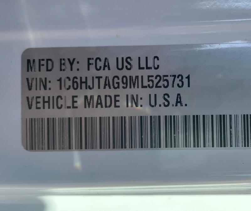 2021 JEEP GLADIATOR 1C6HJTAG9ML525731