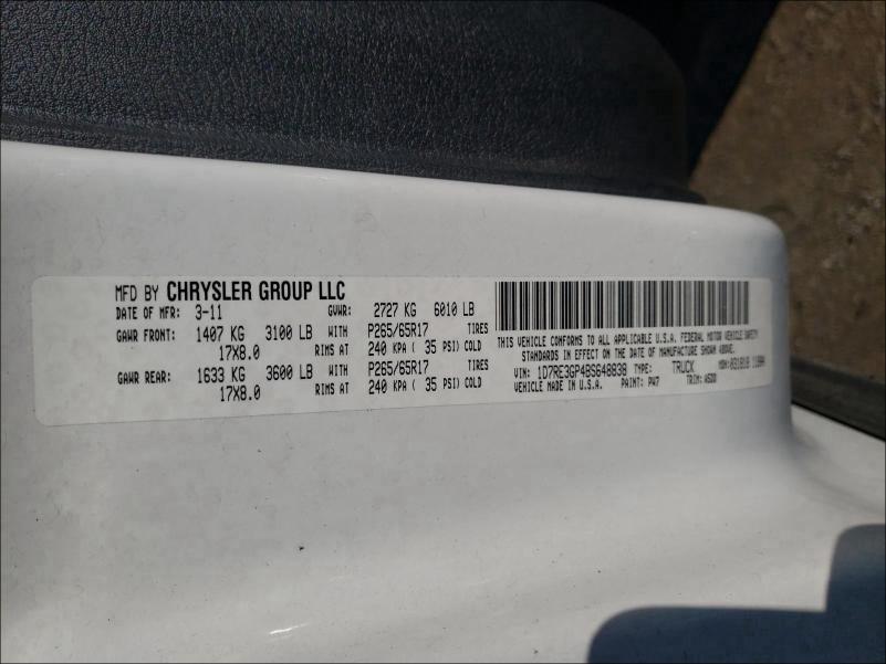 2011 DODGE DAKOTA SLT 1D7RE3GP4BS648838