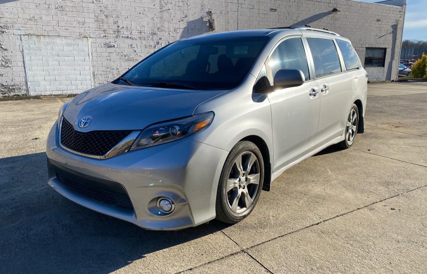 2017 TOYOTA SIENNA SE 5TDXZ3DC3HS816204