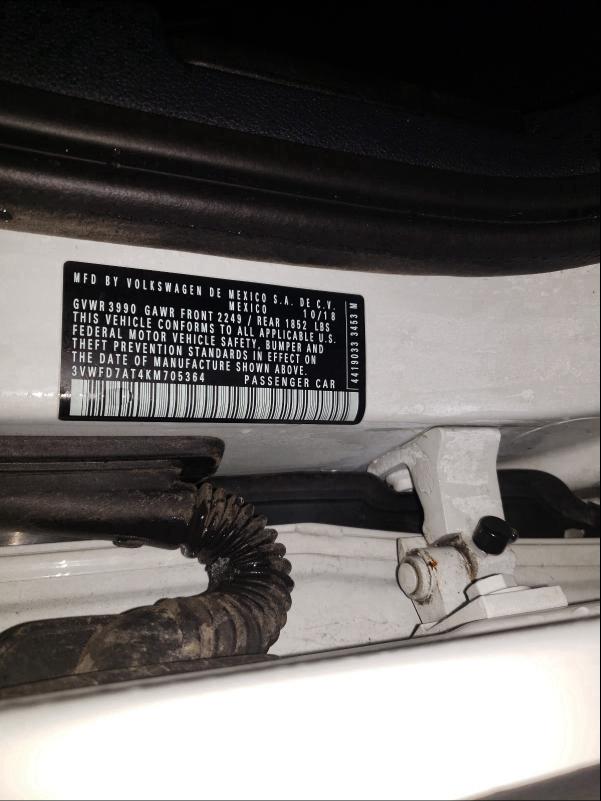 2019 VOLKSWAGEN BEETLE S 3VWFD7AT4KM705364