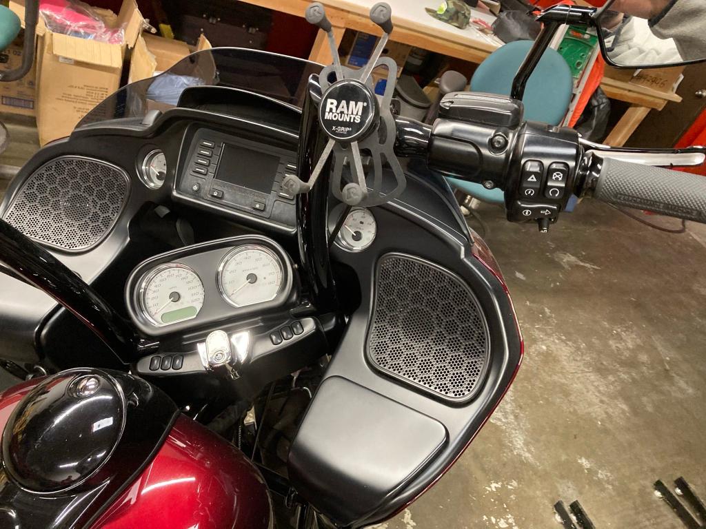 2015 HARLEY-DAVIDSON FLTRX ROAD - 1HD1KHM34FB662158