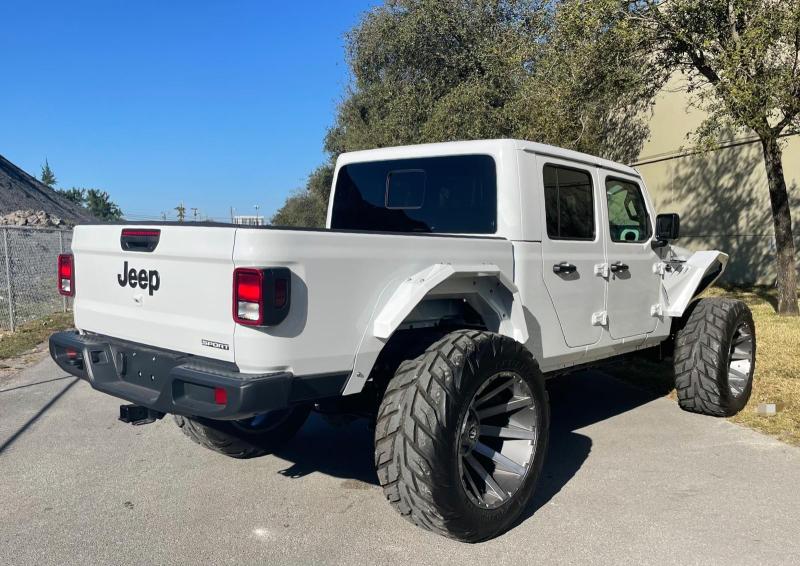 2021 JEEP GLADIATOR 1C6HJTAG9ML525731