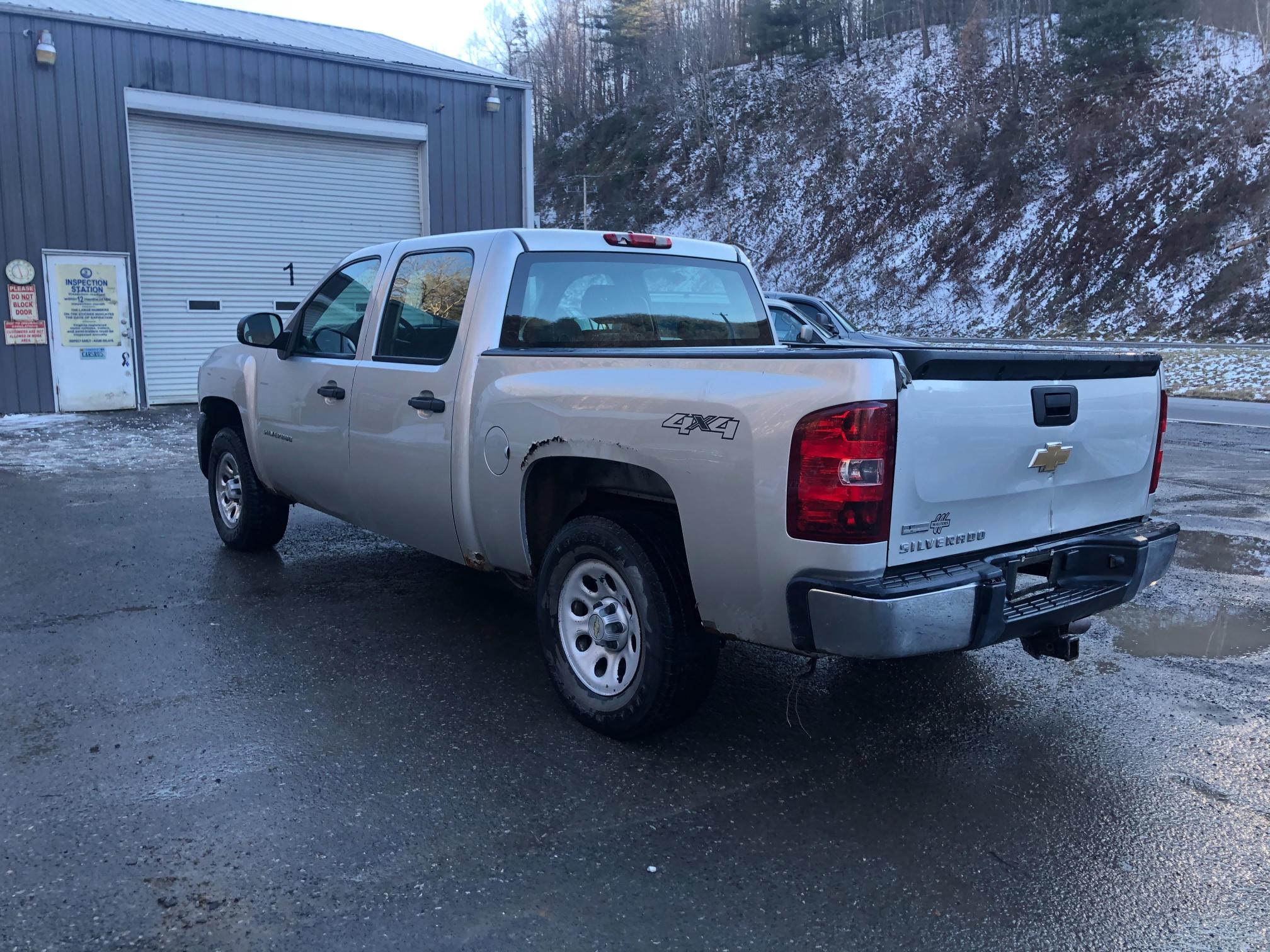 2011 CHEVROLET SILVERADO 3GCPKPEA3BG403911