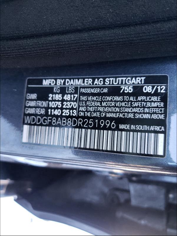 2013 MERCEDES-BENZ C300 4 MAT WDDGF8AB8DR251996