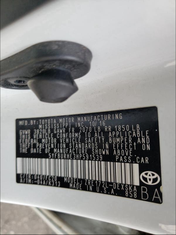 2017 TOYOTA COROLLA 5YFBURHE3HP591539
