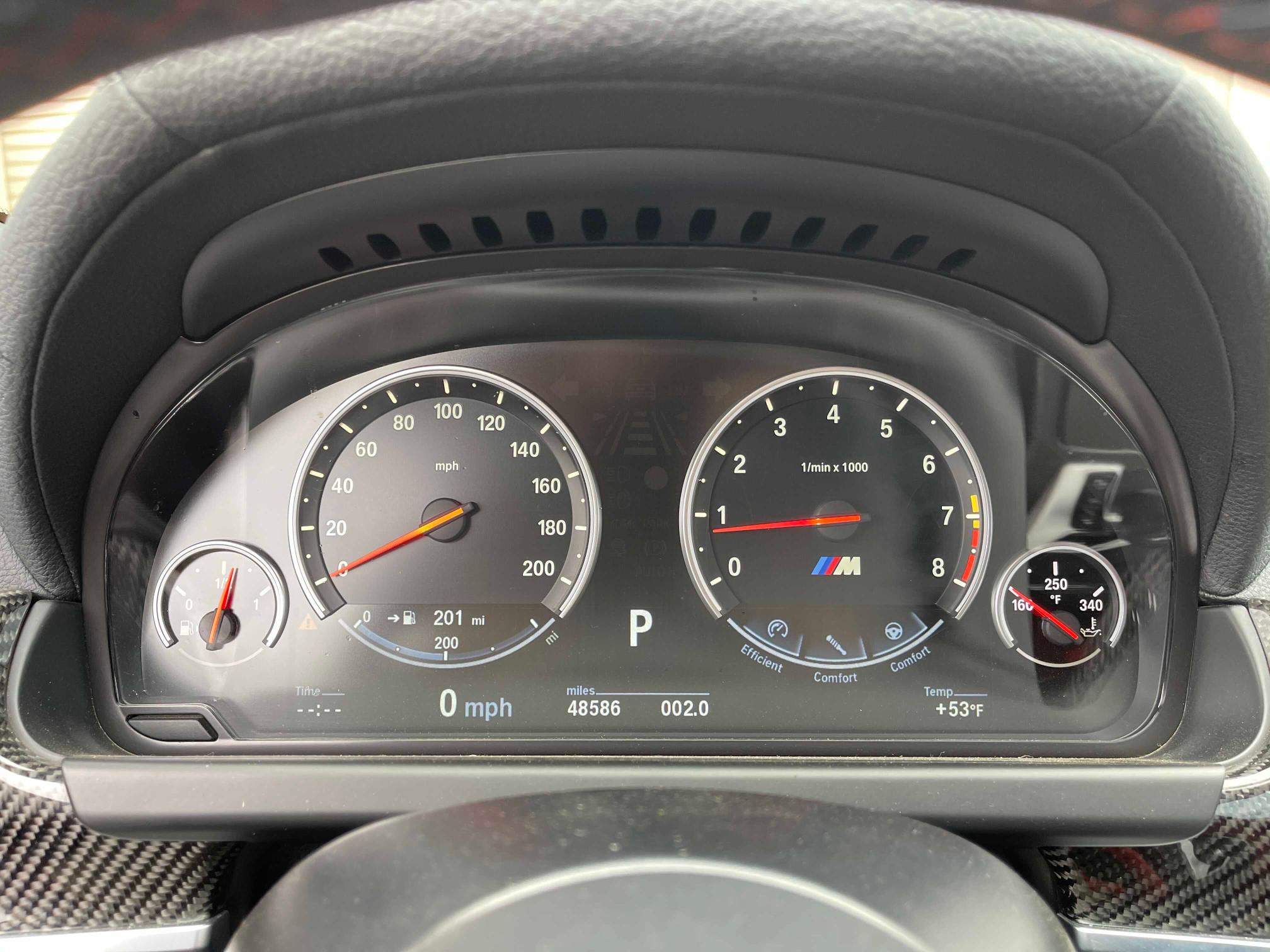 2015 BMW M6 WBSLX9C58FD160710