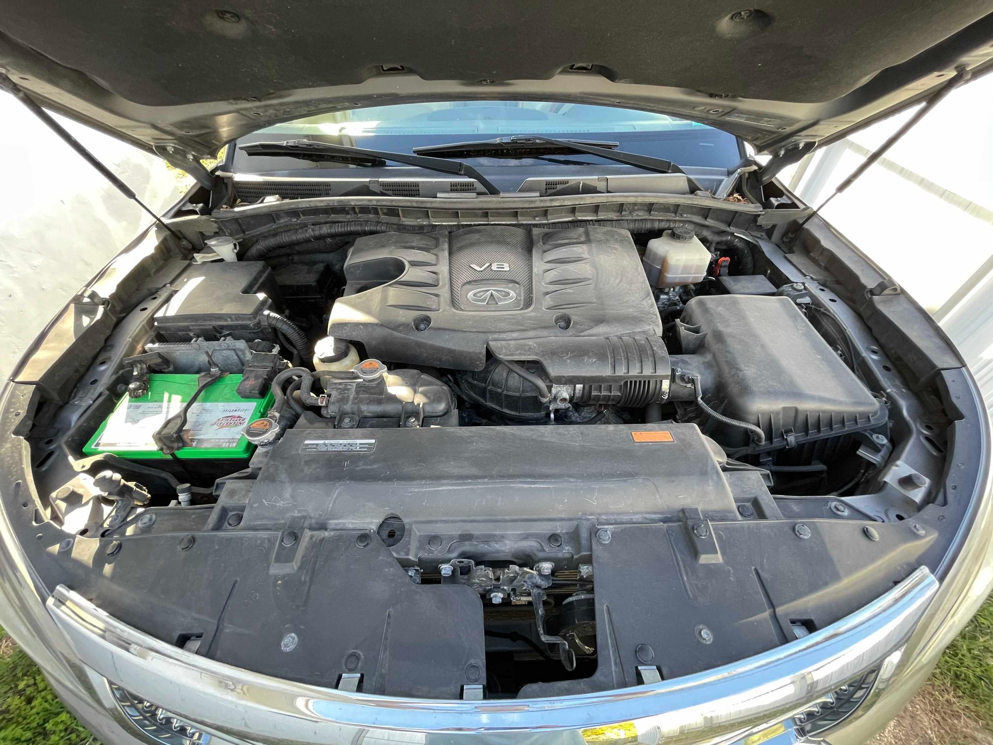 2011 INFINITI QX56 JN8AZ2NC4B9303214