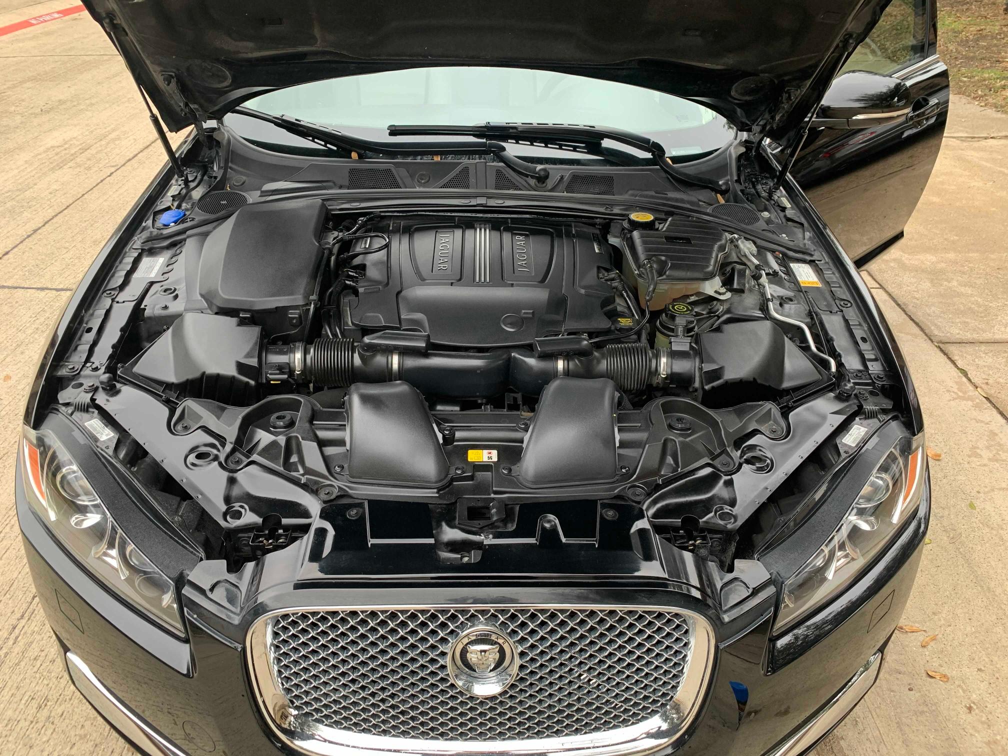 2013 JAGUAR XF SAJWA0E76D8S74972