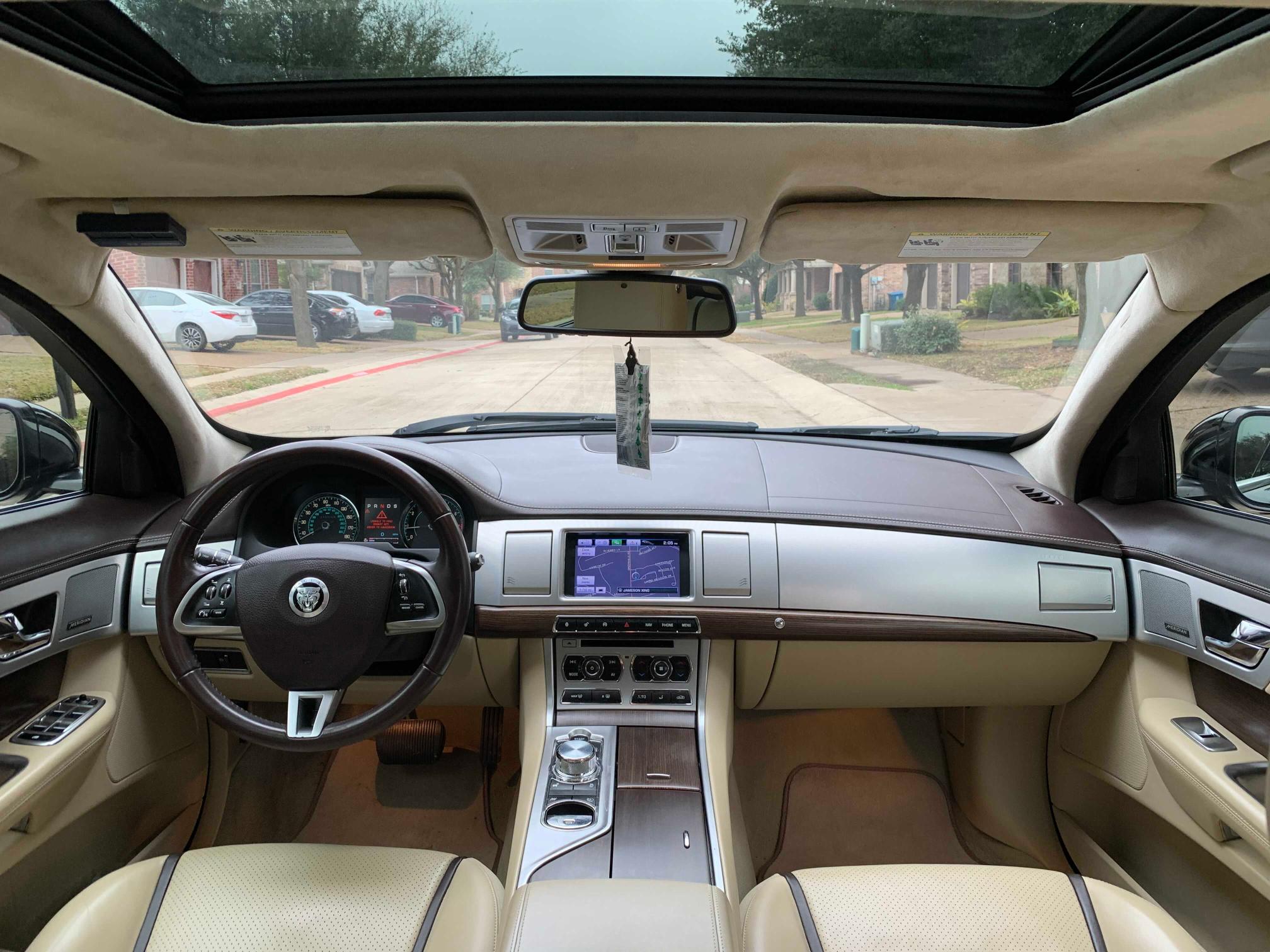 2013 JAGUAR XF SAJWA0E76D8S74972