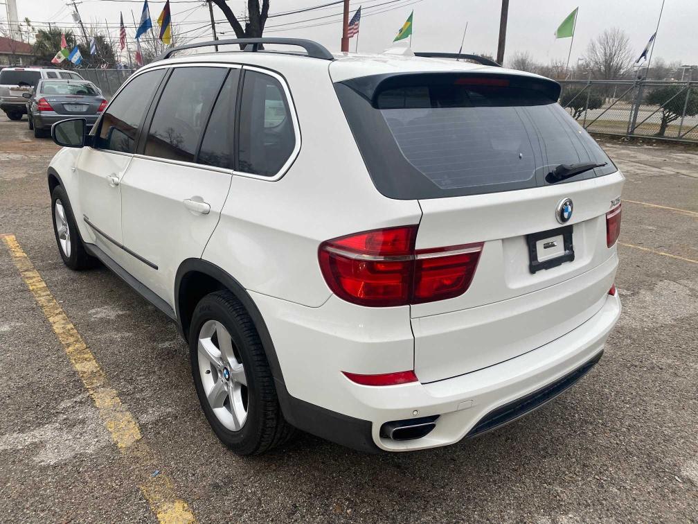 2011 BMW X5 XDRIVE5 5UXZV8C5XBL421884