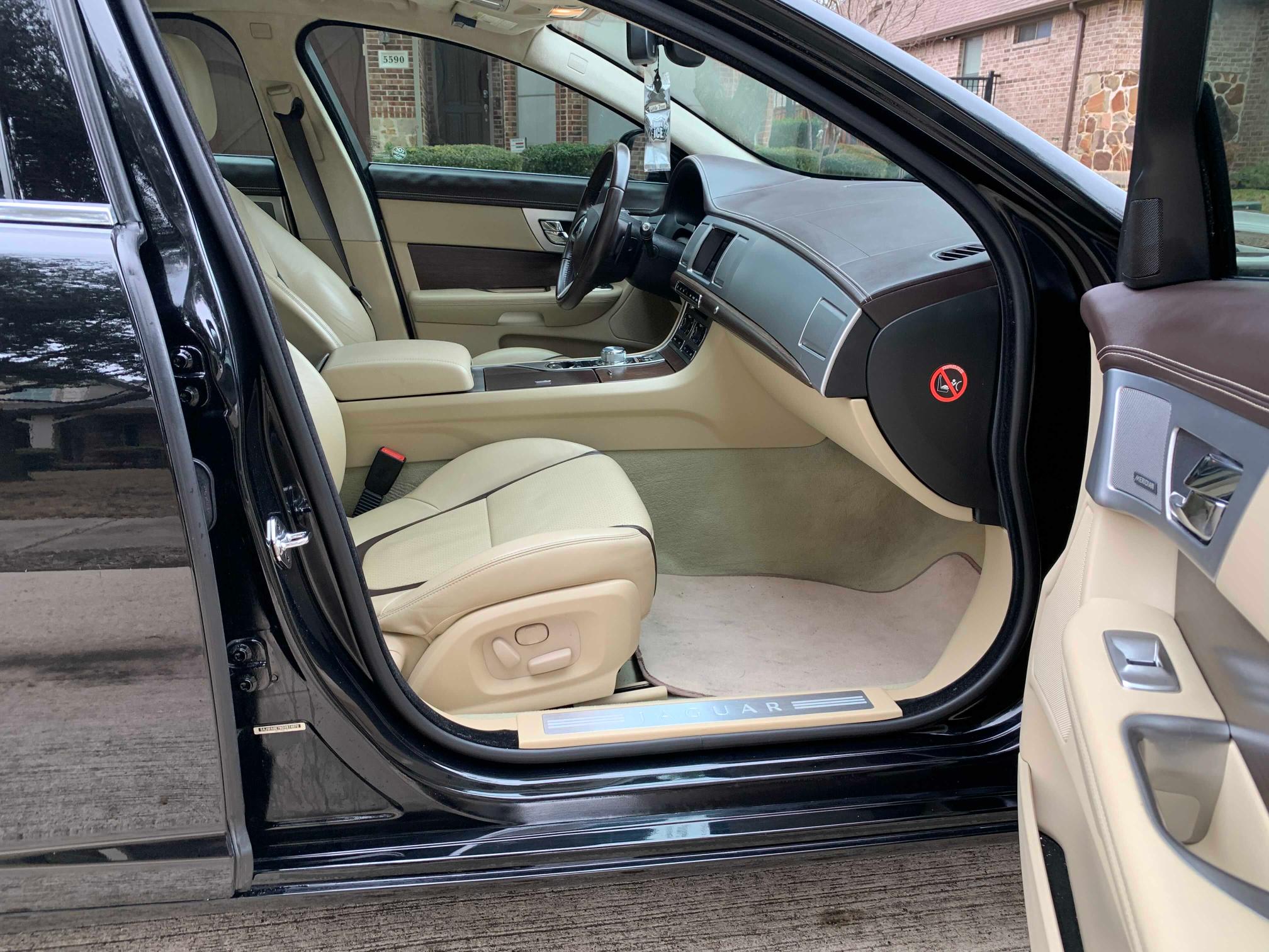 2013 JAGUAR XF SAJWA0E76D8S74972