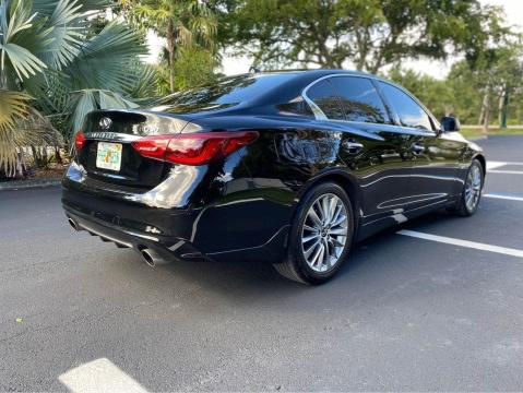 2019 INFINITI Q50 LUXE JN1EV7AR8KM421931
