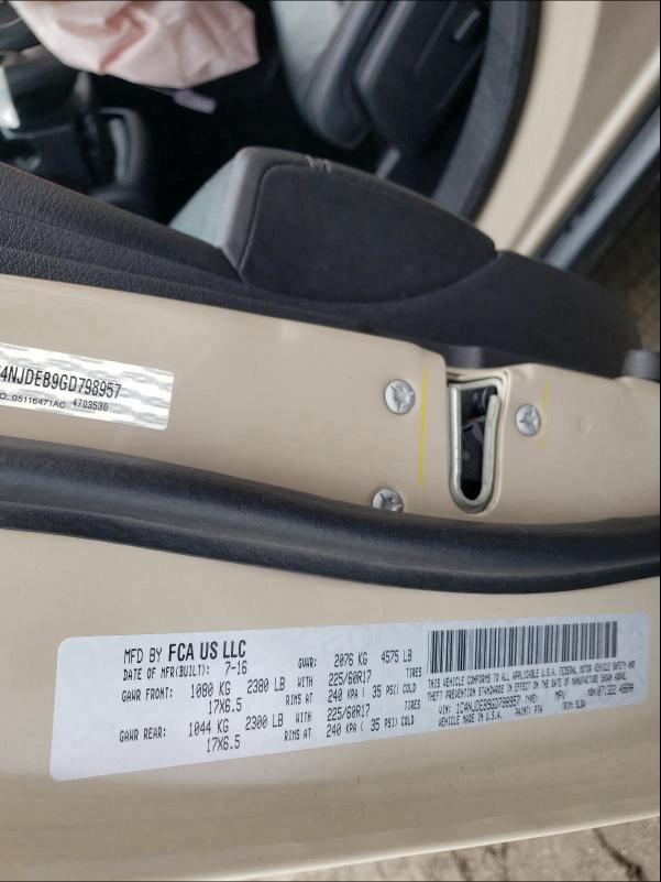 2016 JEEP COMPASS LA 1C4NJDEB9GD798957