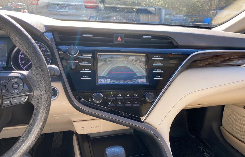 2018 TOYOTA CAMRY L 4T1B11HK5JU539950