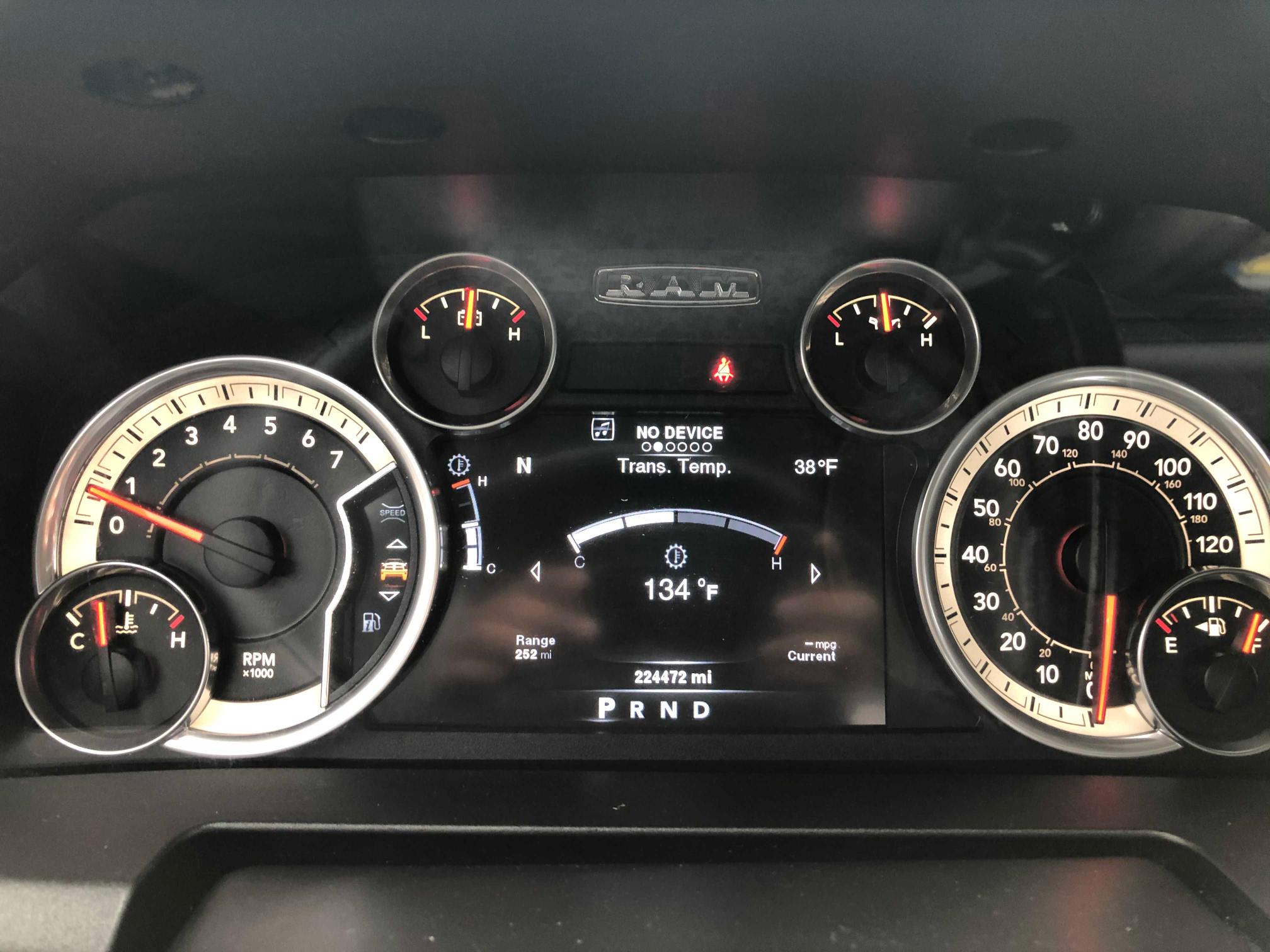 2014 RAM 2500 SLT 3C6UR5DJ7EG138684