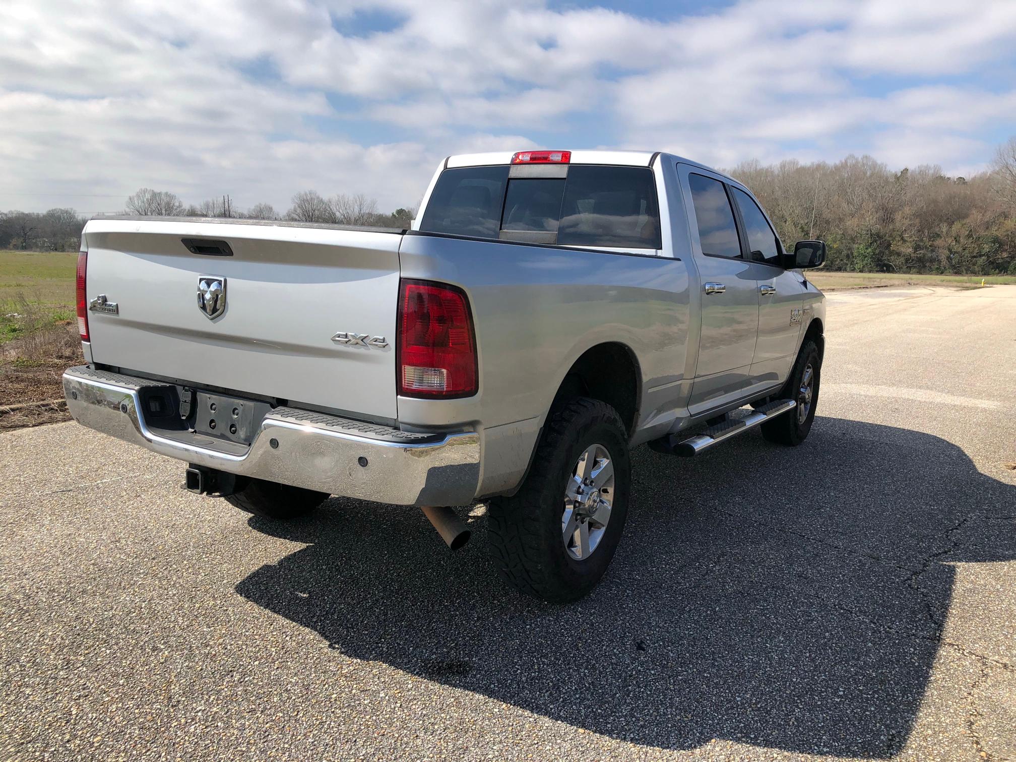 2014 RAM 2500 SLT 3C6UR5DJ7EG138684