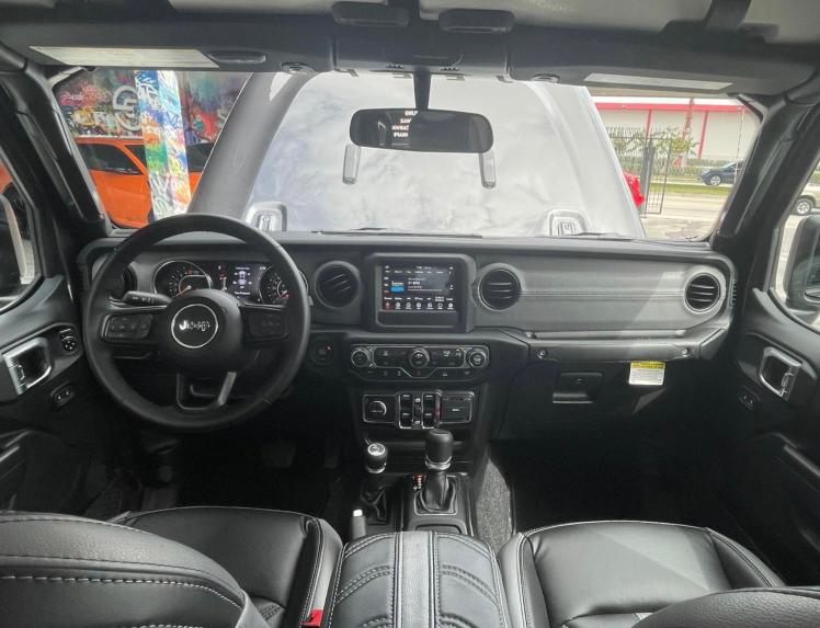 2021 JEEP GLADIATOR 1C6HJTAG8ML520844