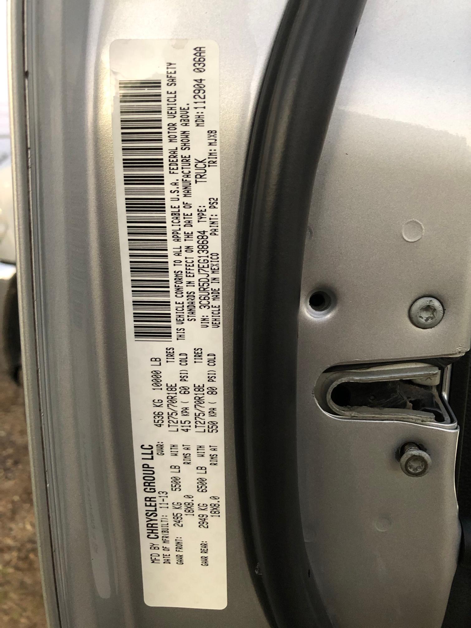 2014 RAM 2500 SLT 3C6UR5DJ7EG138684