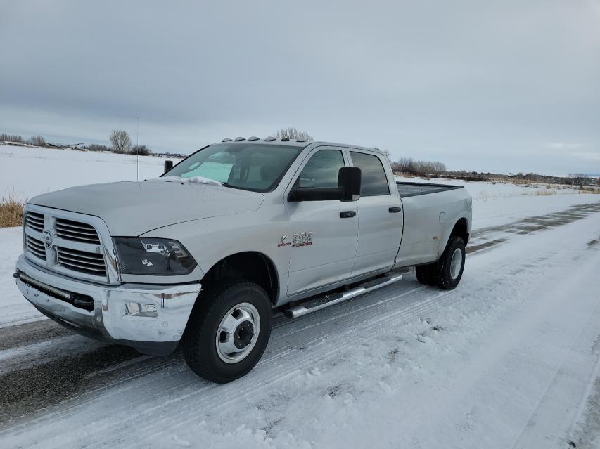 2018 RAM 3500 ST 3C63RRGLXJG180003