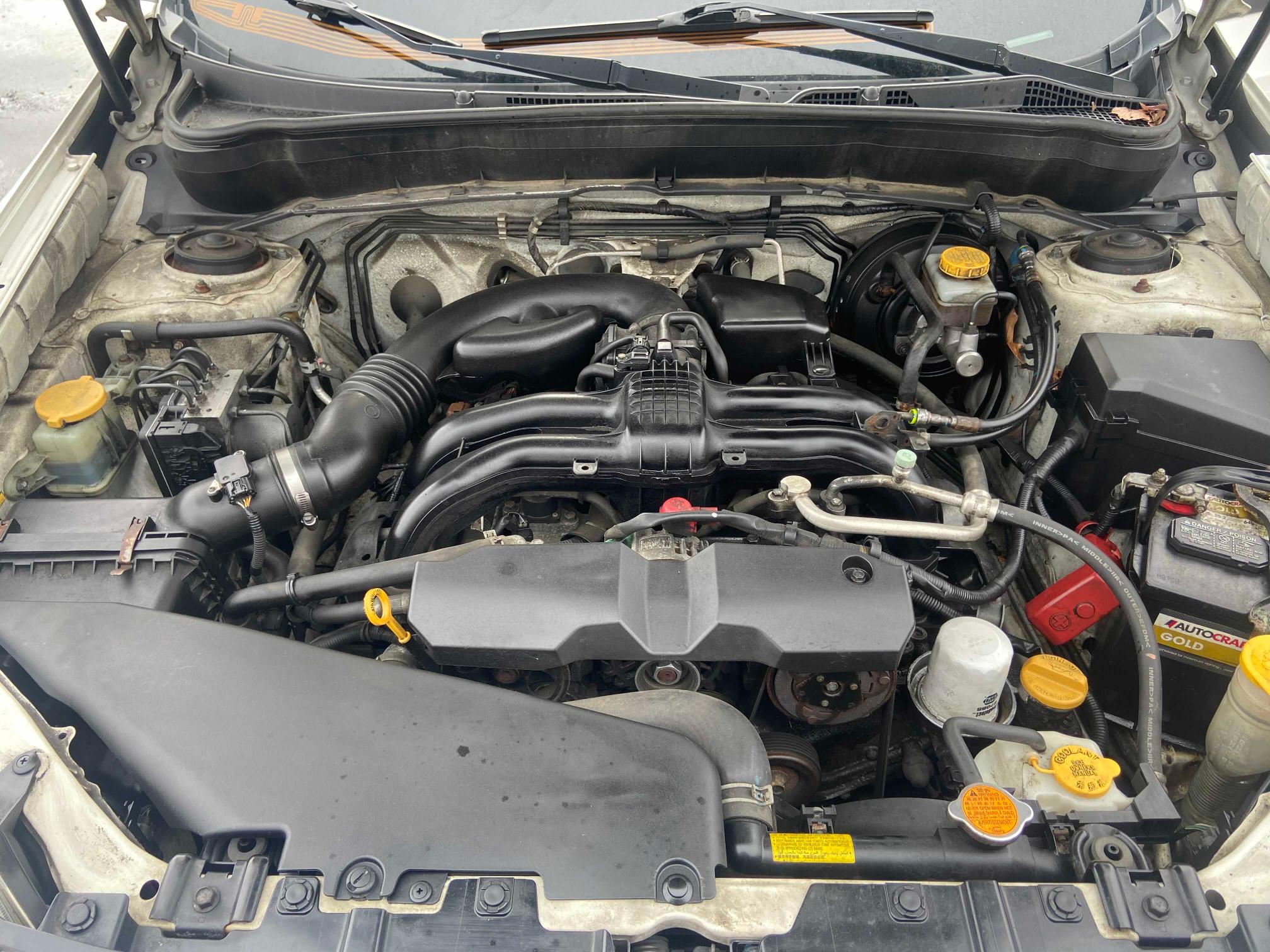 2011 SUBARU FORESTER L JF2SHAEC8BH726804