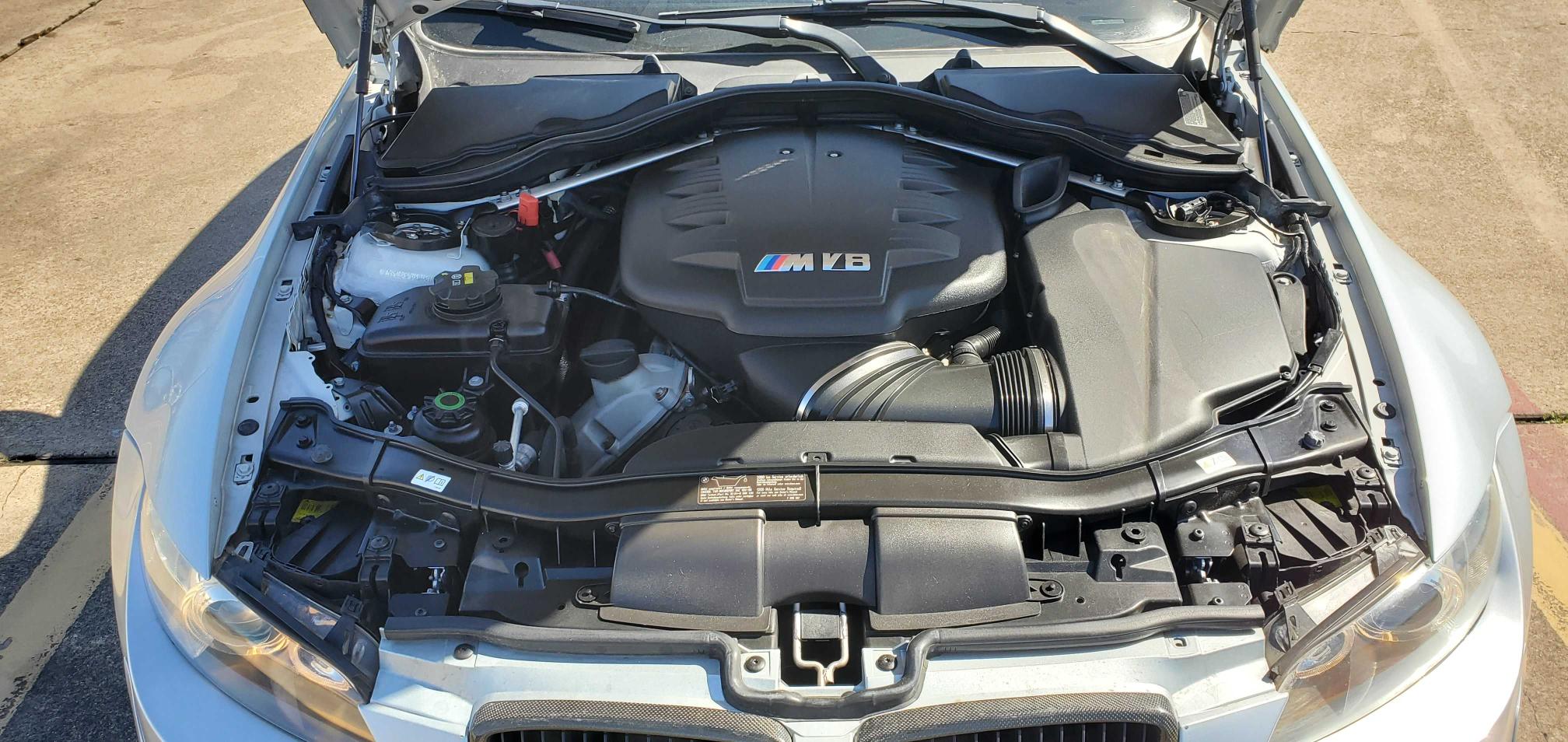 2011 BMW M3 WBSKG9C57BE368741