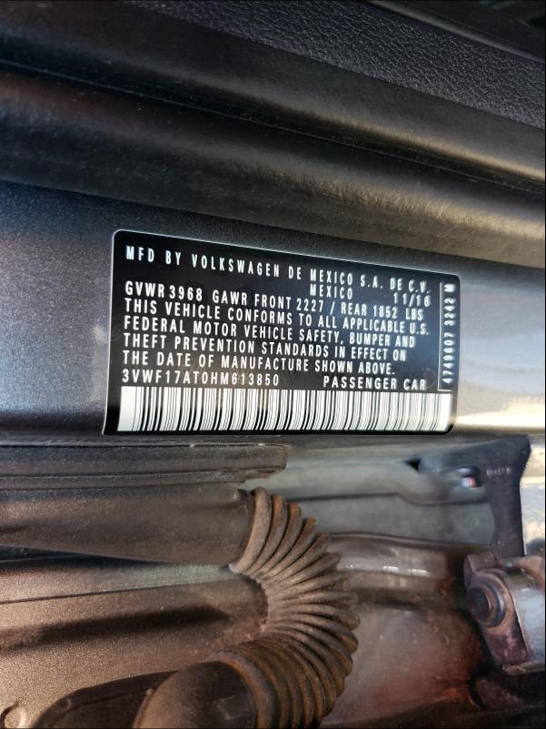 2017 VOLKSWAGEN BEETLE 1.8 3VWF17AT0HM613850