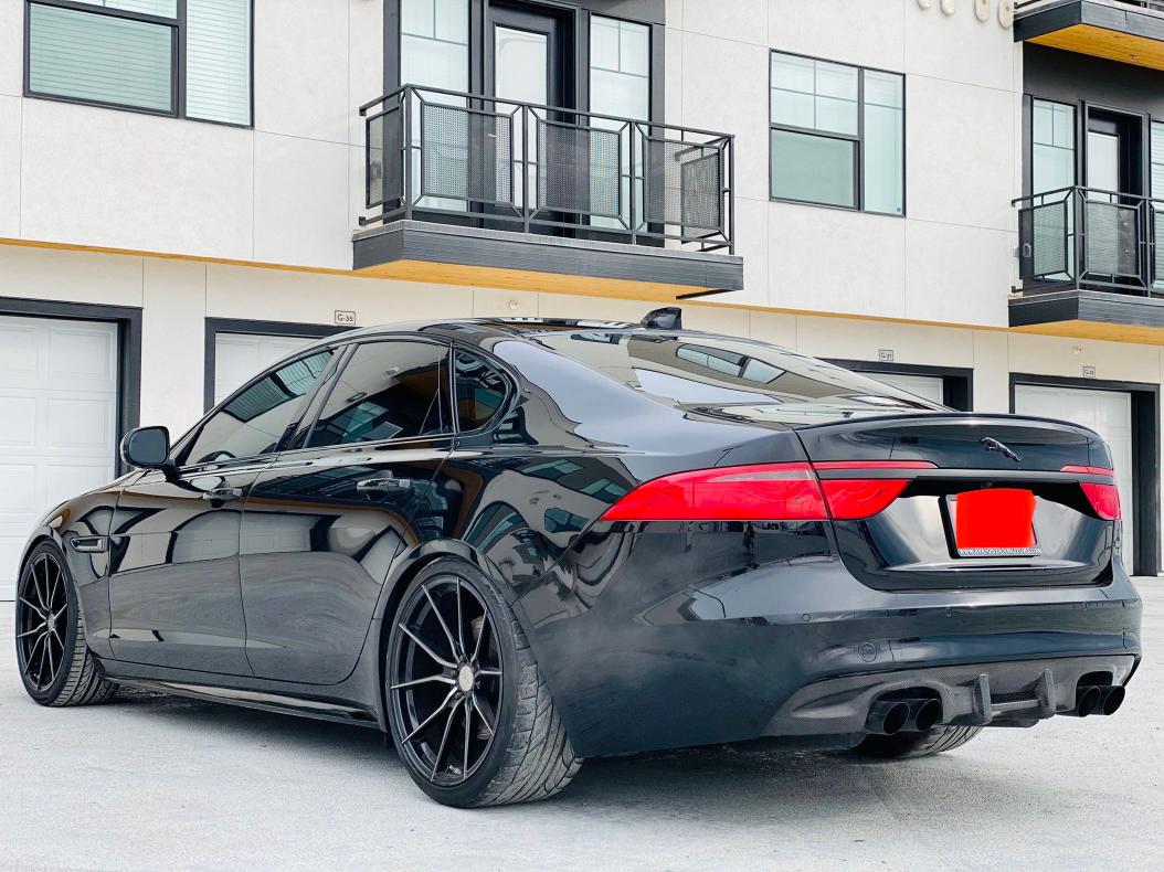 2016 JAGUAR XF S SAJBM4BV0GCY12762