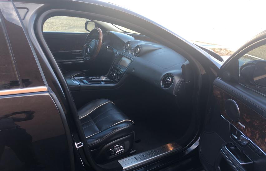 2011 JAGUAR XJL SUPERC SAJWA2GE6BMV13870