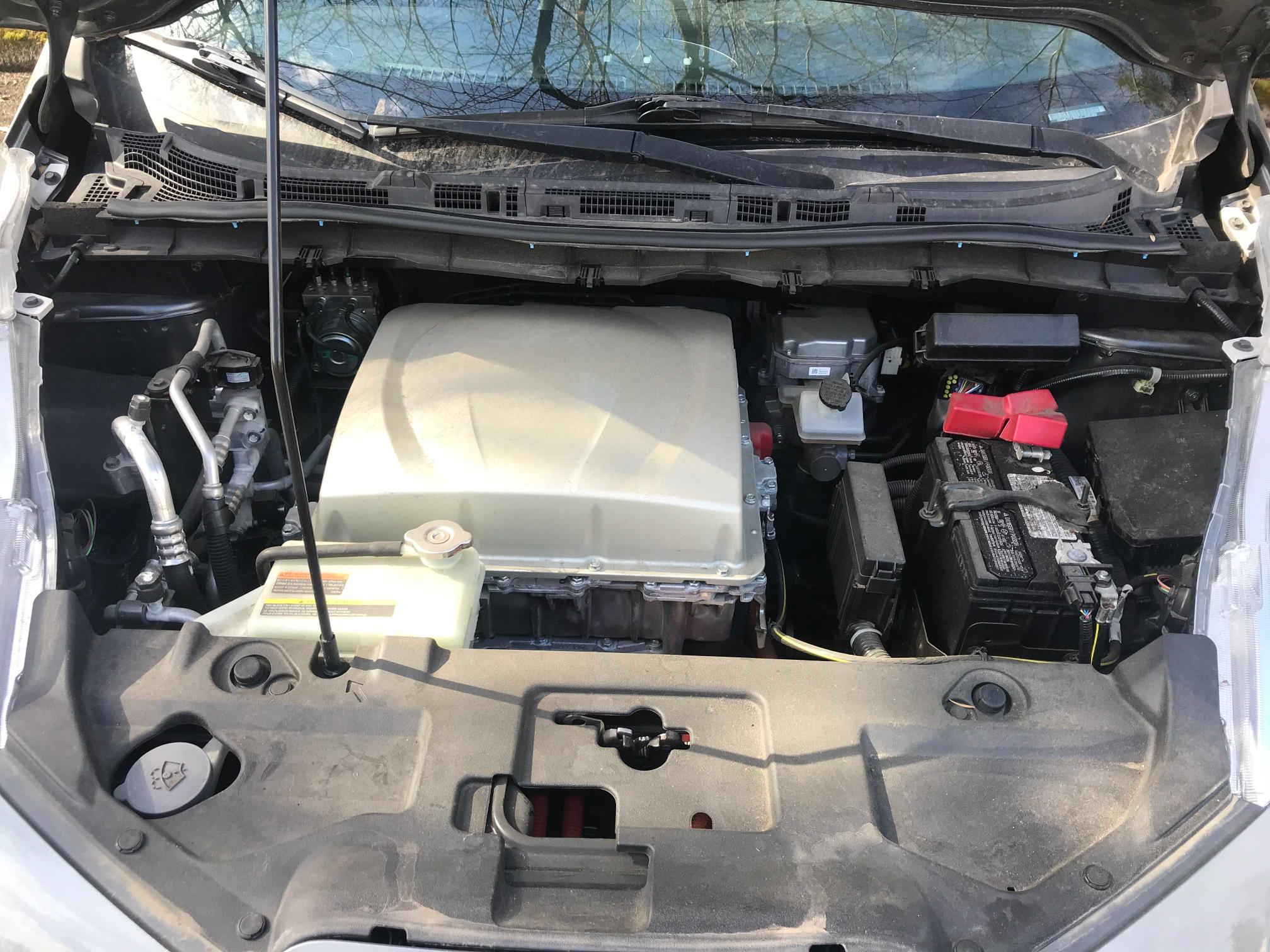 2016 NISSAN LEAF SV - 1N4BZ0CP6GC308389