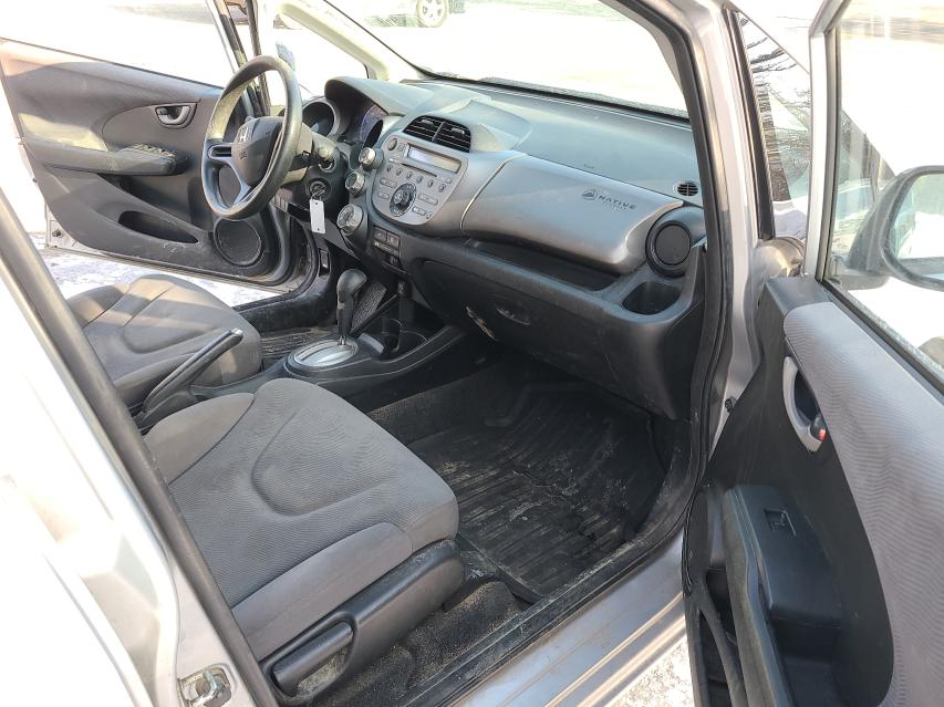 2011 HONDA FIT JHMGE8H30BS009753