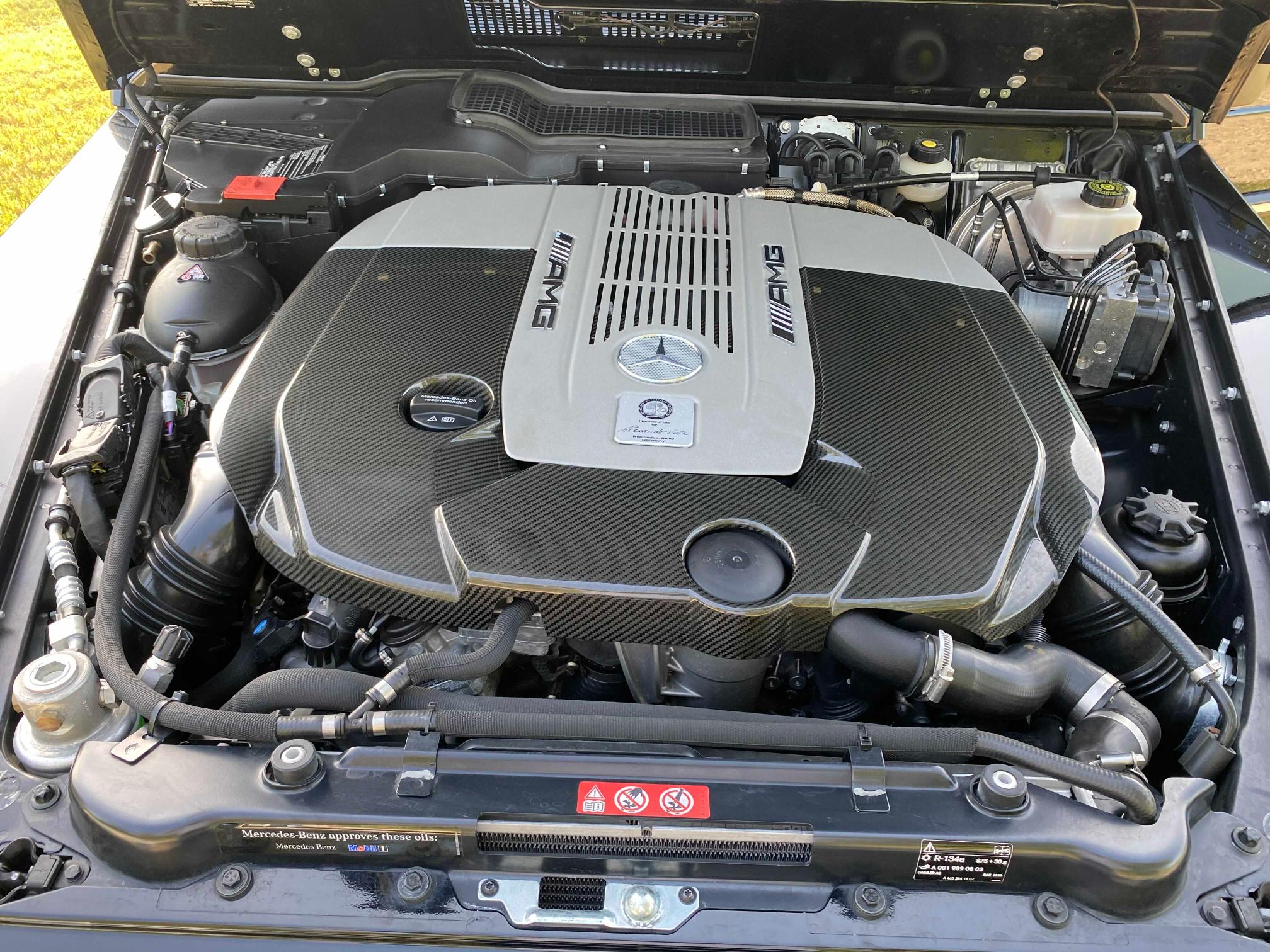 2016 MERCEDES-BENZ G 65 AMG WDCYC7FF3GX247359