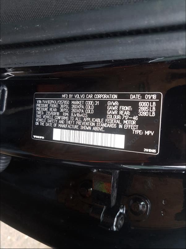 2018 VOLVO XC90 T5 YV4102PKXJ1357850