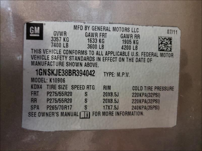 2011 CHEVROLET SUBURBAN 1GNSKJE38BR394042