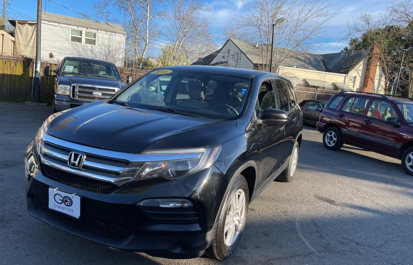 2016 HONDA PILOT LX 5FNYF5H17GB017420