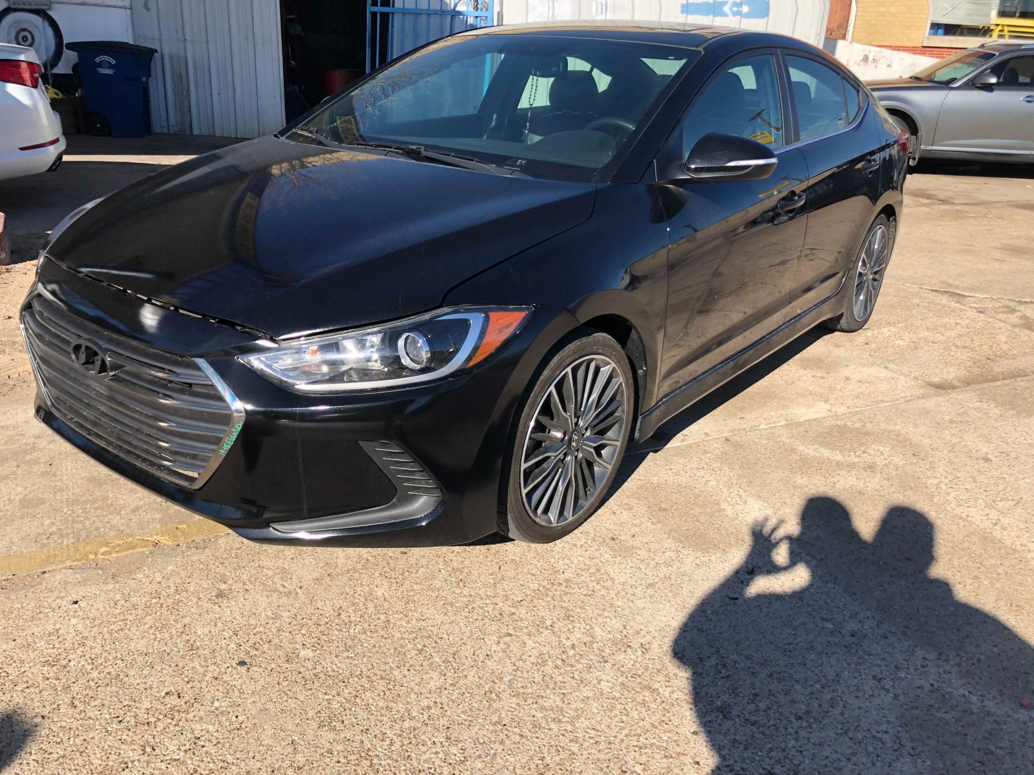2018 HYUNDAI ELANTRA SP KMHD04LB3JU523105