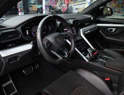2019 LAMBORGHINI URUS ZPBUA1ZL1KLA02237