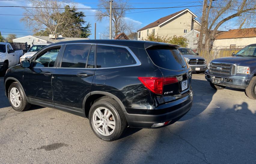 2016 HONDA PILOT LX 5FNYF5H17GB017420