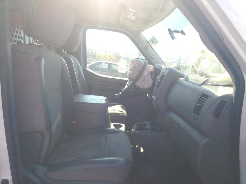 2017 NISSAN NV 1500 S 1N6BF0KY7HN810666
