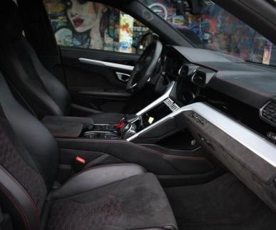 2019 LAMBORGHINI URUS ZPBUA1ZL1KLA02237