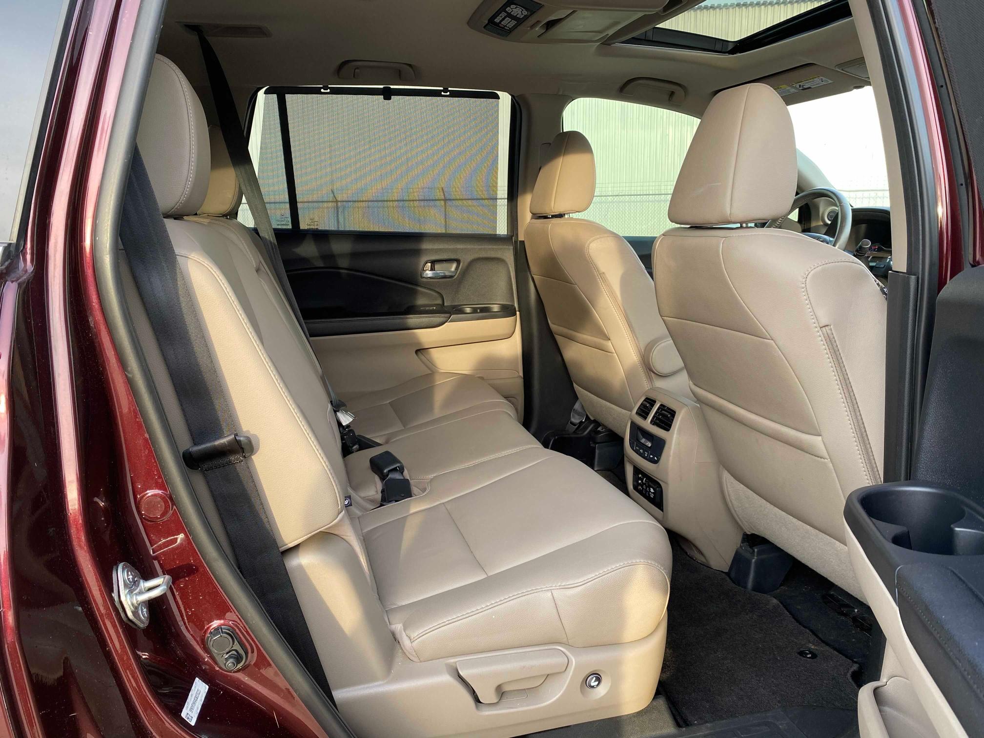 2016 HONDA PILOT TOUR 5FNYF5H94GB055225